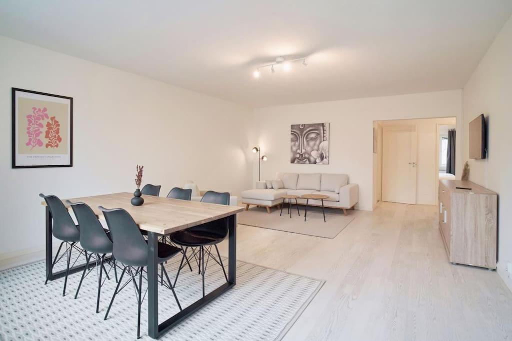 Norden Homes Turku Central 2-Bedroom Apartment Buitenkant foto